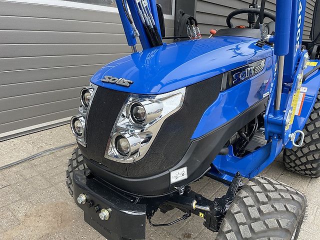 Solis minitractor NIEUW met frontlader / voorlader