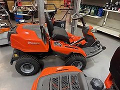 Husqvarna R216T AWD RIDE ON MOWER