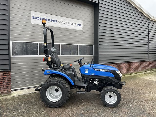 Solis 26 HST minitractor NIEUW 5 jaar GARANTIE