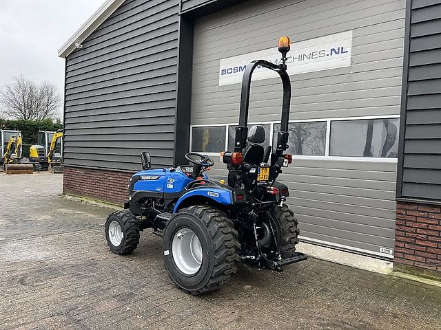 Solis 26 HST minitractor NIEUW 5 jaar GARANTIE