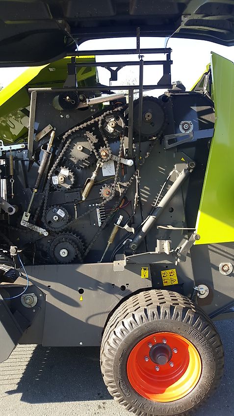 Claas ROLLANT 520 RC NEU