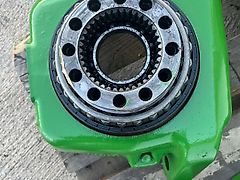 John Deere KNUCKLE HOUSING LEFT (used) - John Deere 6810, 6910, 6910S