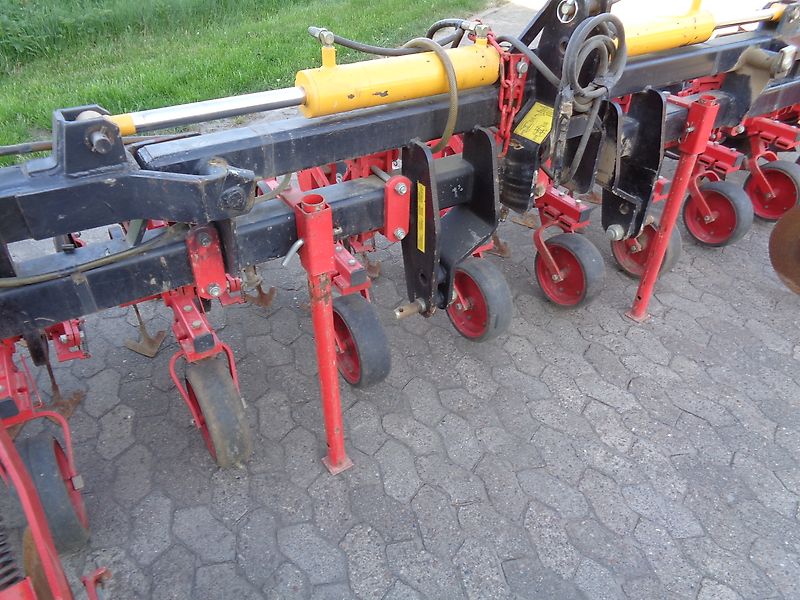 Rau 12 Reihige HackeHydr Klappun TYP Culti Crop 45cm