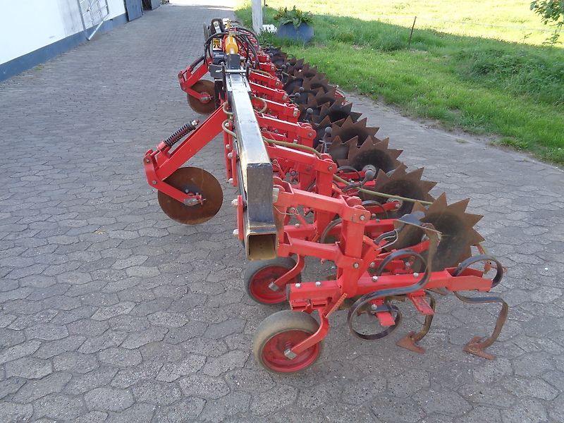 Rau 12 Reihige HackeHydr Klappun TYP Culti Crop 45cm