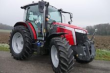 Massey Ferguson 5M125