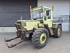 Mercedes-Benz Trac 1000