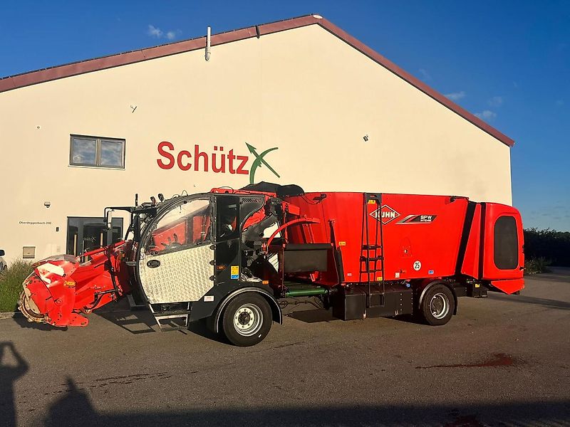 Kuhn 14.2 CS / Futtermischwagen / 2 Schnecken