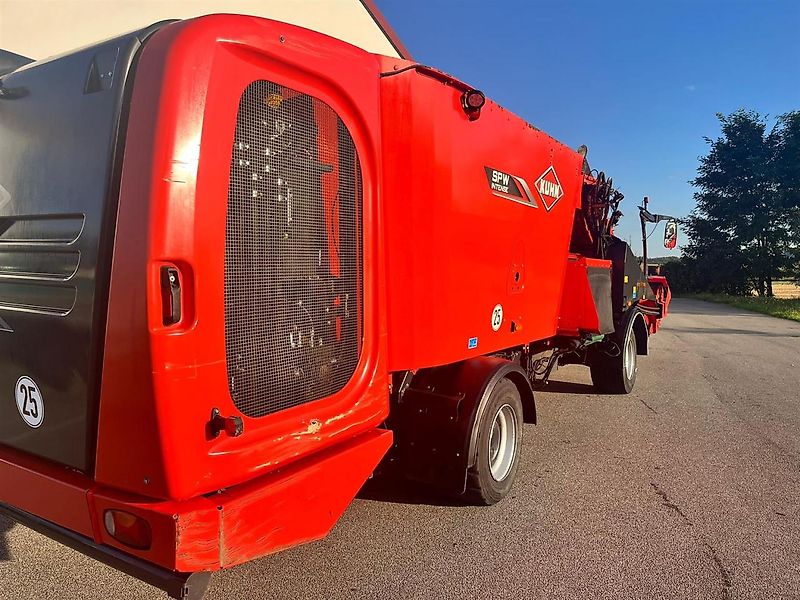 Kuhn 14.2 CS / Futtermischwagen / 2 Schnecken