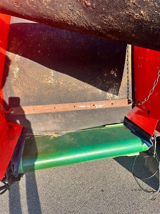 Kuhn 14.2 CS / Futtermischwagen / 2 Schnecken