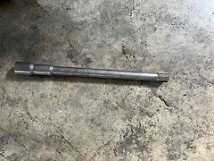 John Deere POWERQUAD SHAFT (used) - John Deere 6000, 6010, 6020, 6030, 6M, 6R