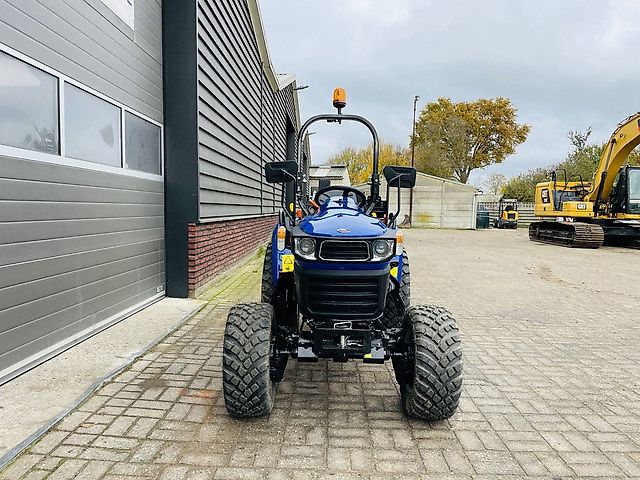 Farmtrac FT26 HST minitractor NIEUW galaxy banden