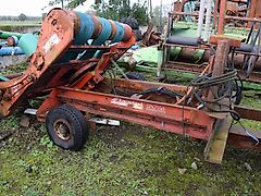 Kverneland UN7558