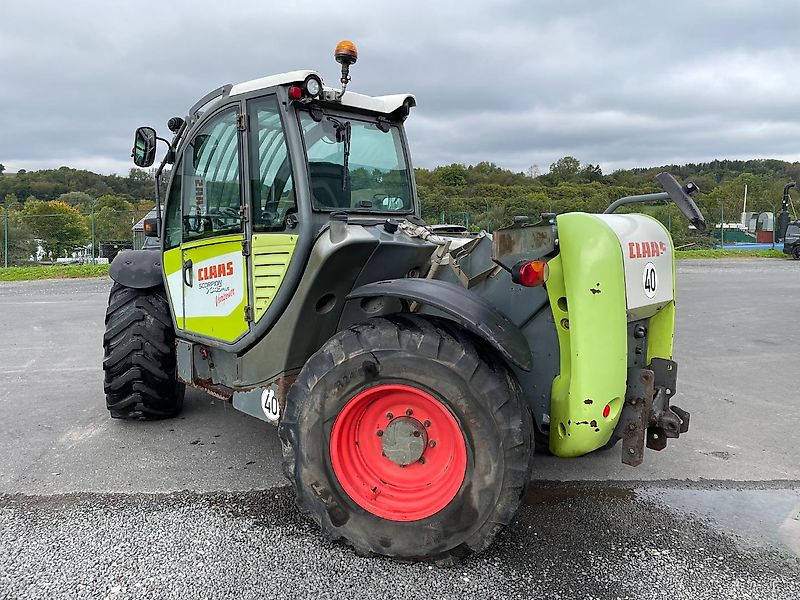 Claas Scorpion 7045 PLUS Varipower reparaturbedürftig