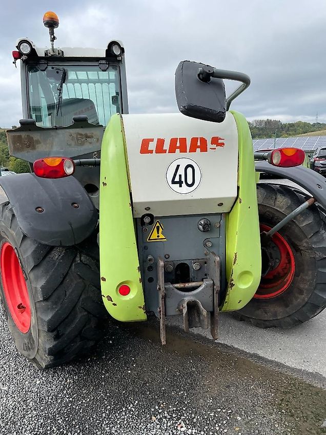 Claas Scorpion 7045 PLUS Varipower reparaturbedürftig