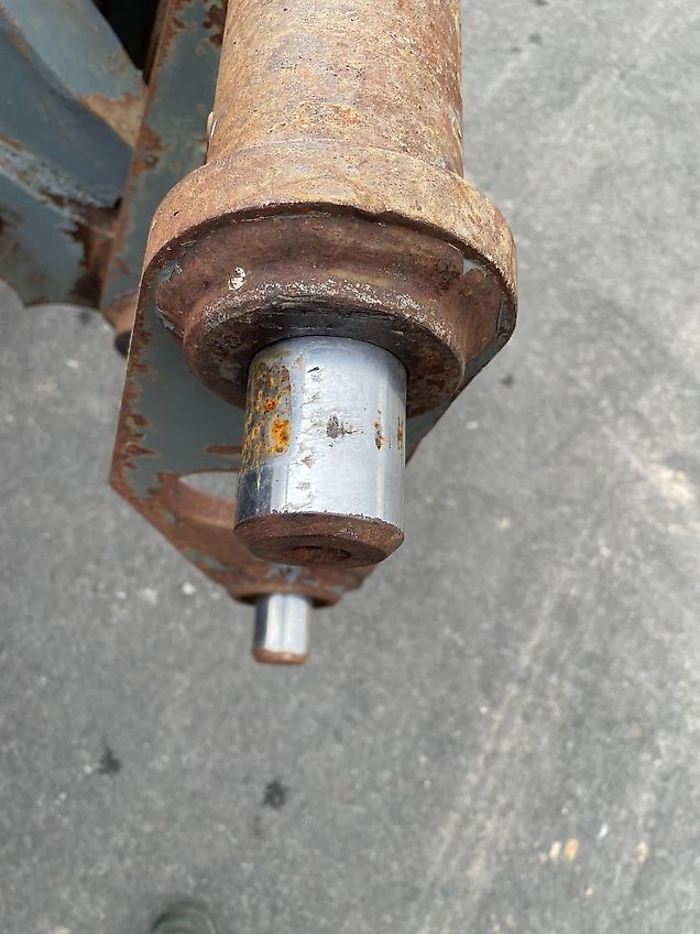 Claas Scorpion 7045 PLUS Varipower reparaturbedürftig