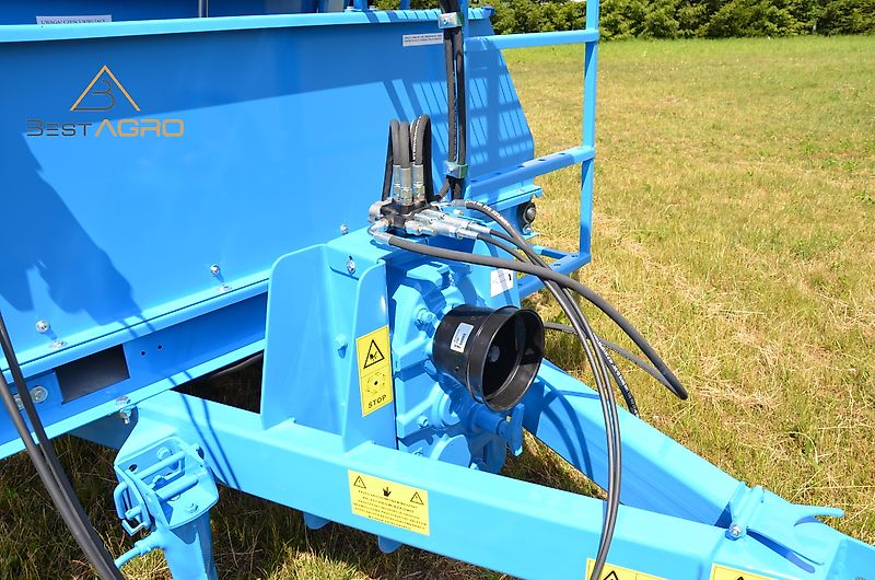 BESTAGRO Futtermischwagen Zamet 12m³ Komplett!!! Aufgabevorrichtung, Zweiganggetriebe, Beste Qualität!!!