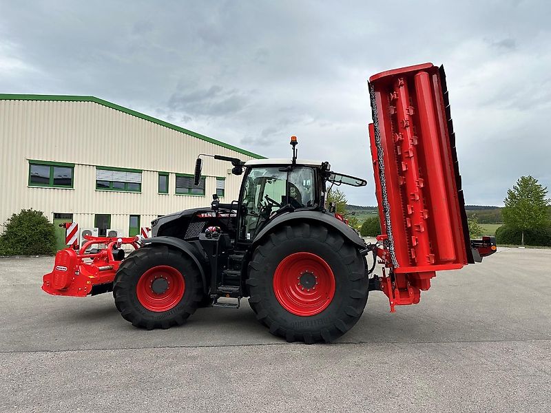 Maschio DELTA 830 Schmetterlingsmulcher mit Frontmulcher Bufalo 280