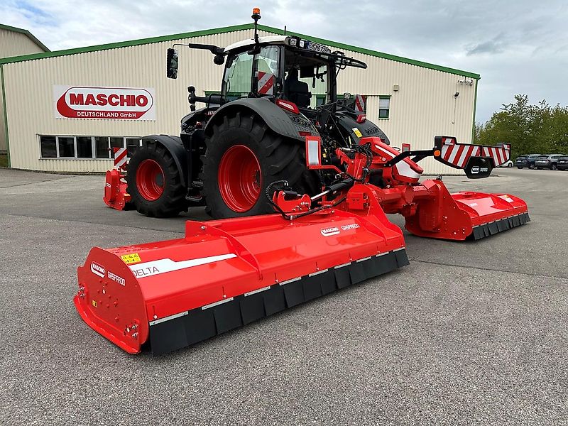 Maschio DELTA 830 Schmetterlingsmulcher mit Frontmulcher Bufalo 280