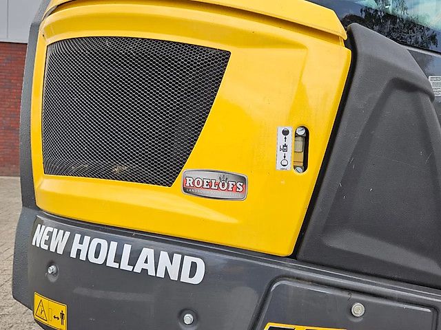 New Holland E25D minikraan