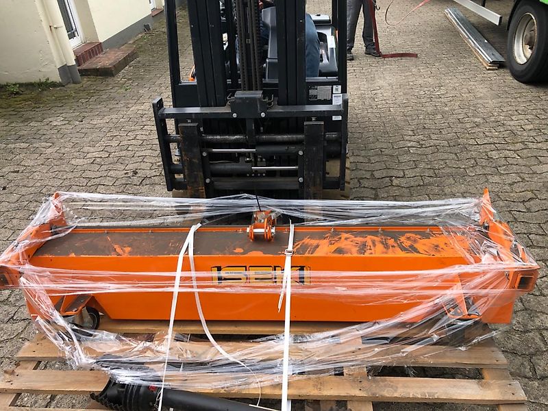 Iseki Iseki KM 170 Frontkehrmaschine * Winterdienst * UNBENUTZT