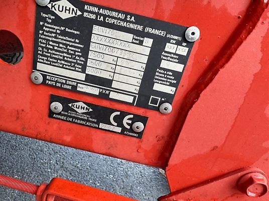 Kuhn 1070