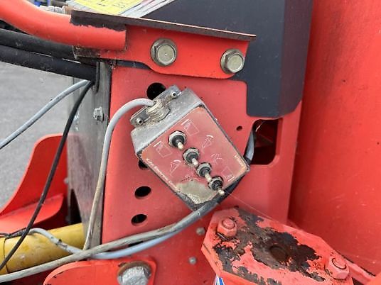 Kuhn 1070