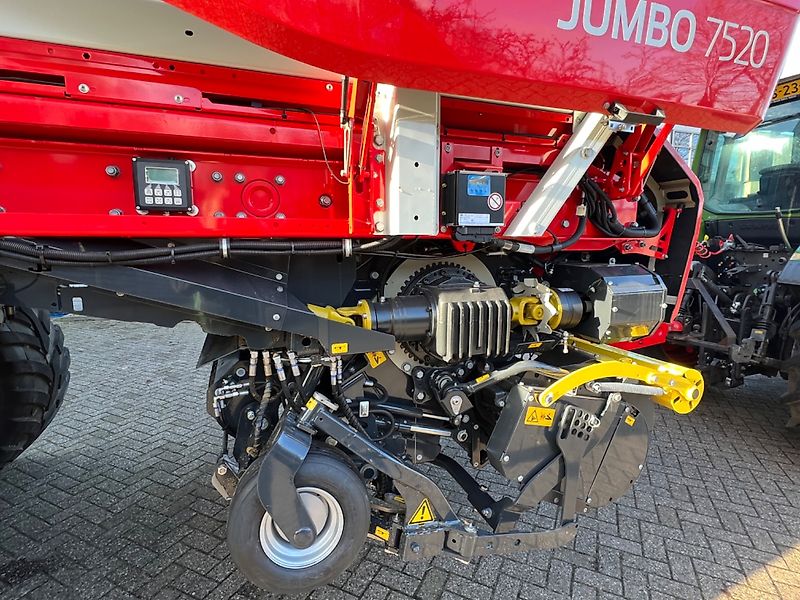 Pöttinger Jumbo 7520 DB