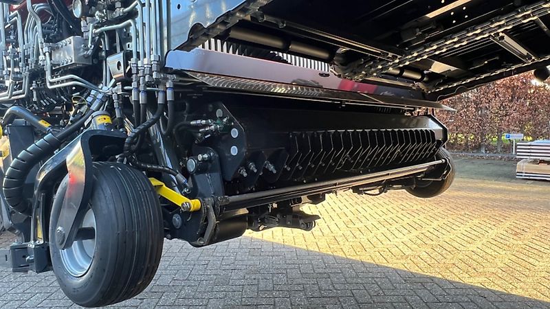 Pöttinger Jumbo 7520 DB