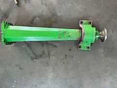 John Deere FRONT AXLE SLEEVE FOR TLS (used) - John Deere 6M, 6R, 6020, 6030