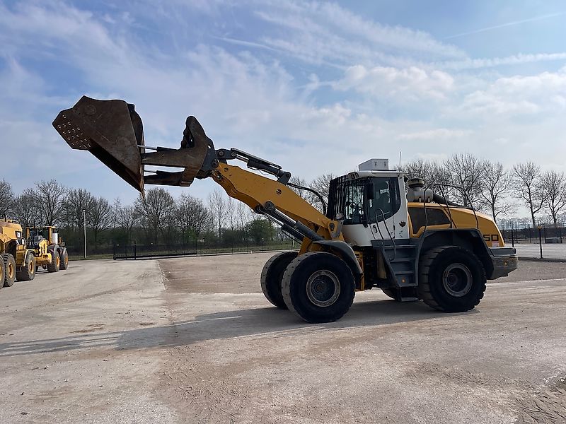 Liebherr 550 CDC + BSS