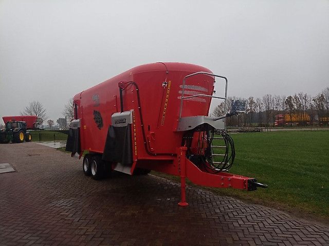 Peecon Biga topliner future 30m3