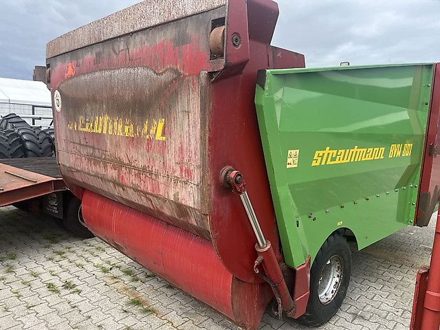 Strautmann BVW-801 Blokkenwagen
