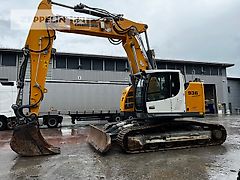 Liebherr R936NLC