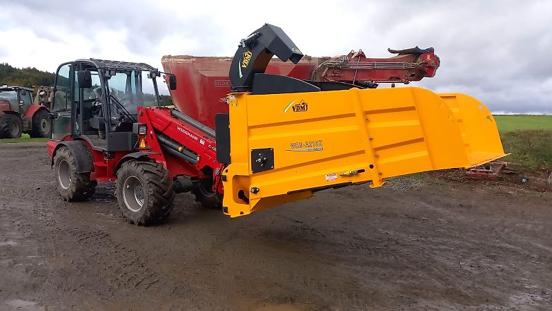 VDMJ Einstreumaschine WSB-A210Z Strohverteiler Radlader Teleskoplader