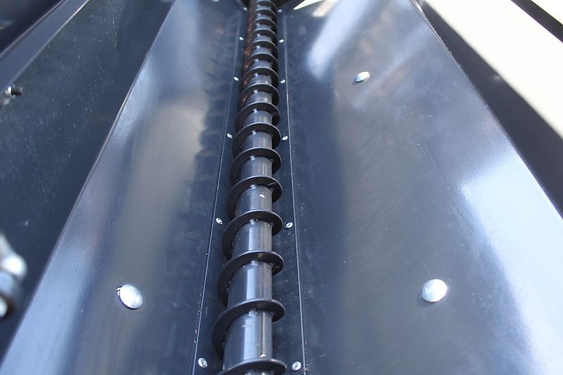 SAT Futterschnecke-Kraftfutterdosierer