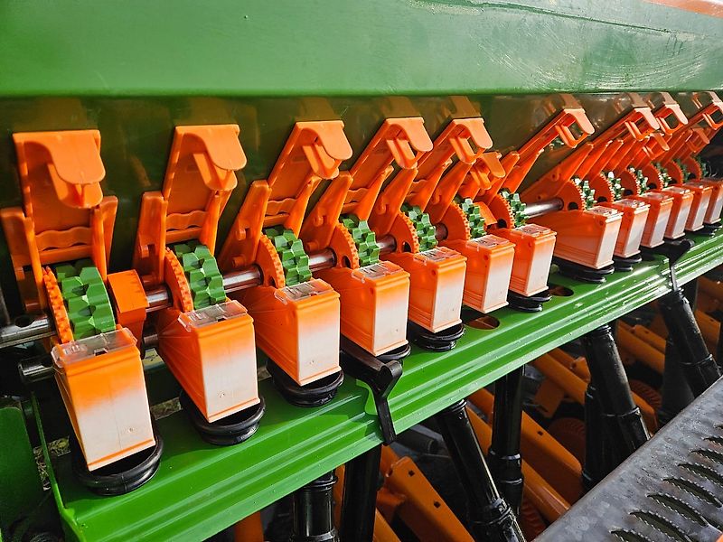 Amazone Siewnik Zbożowy Amazone D9 Ad D 9 Talerzowy 3000 Special Rotec Kółka