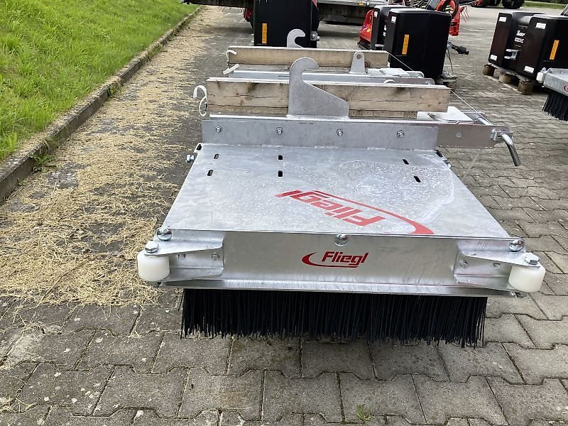 Fliegl KEBFLI250005 LÖWE 2.500MM