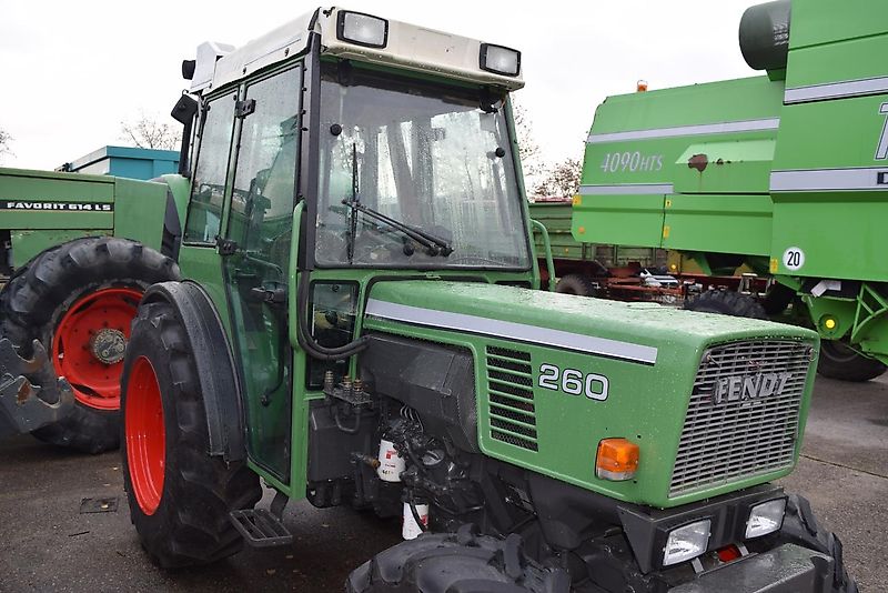 Fendt Farmer 260 V *Schmalspur*