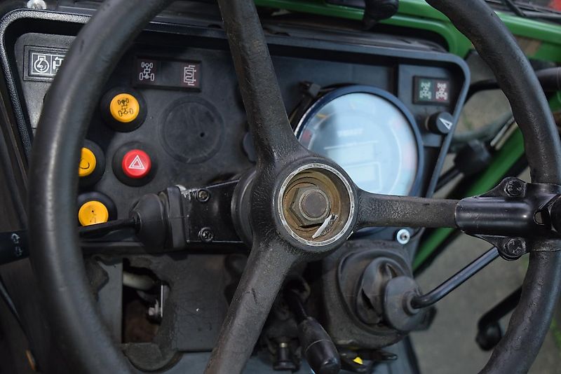 Fendt Farmer 260 V *Schmalspur*