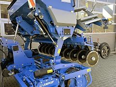 Lemken ZIRKON 8/300 + Saphir 10 ISOBUS