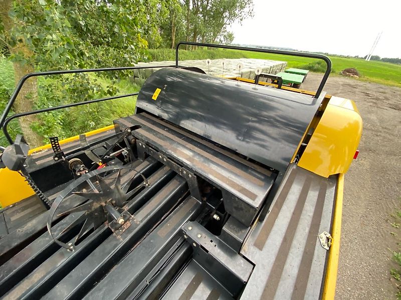 New Holland New Holland BB 9060A, met W-rotor, direct inzetbaar