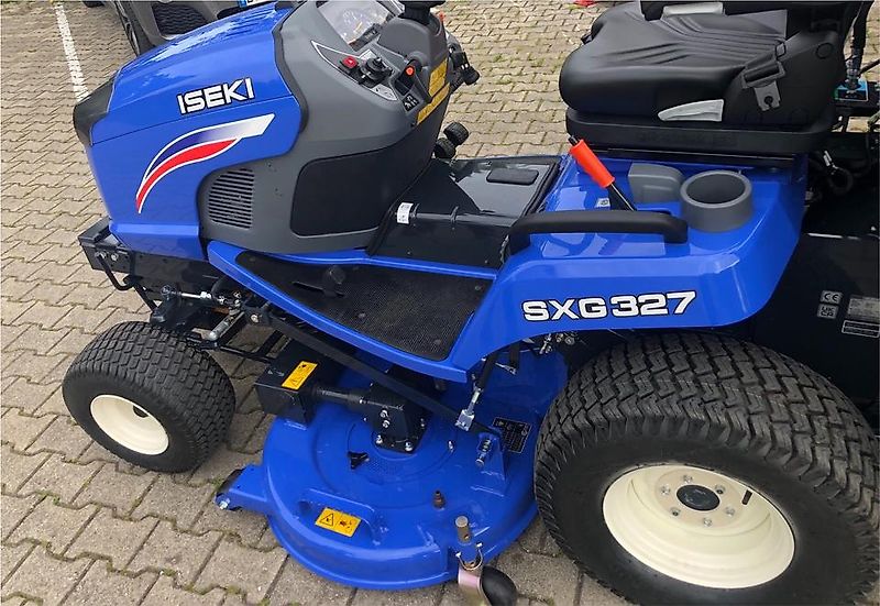 Iseki SXG 327 Mähtraktor mit Hochentleerung