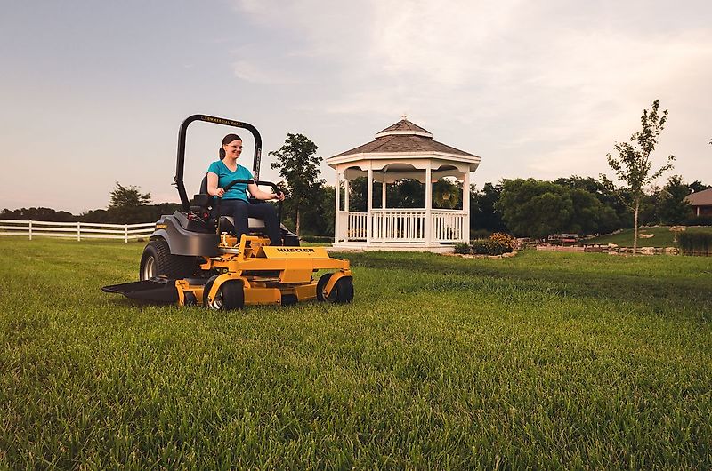 Hustler Fastrak SDX 48&#34; RD Zero-Turn Aufsitzmäher
