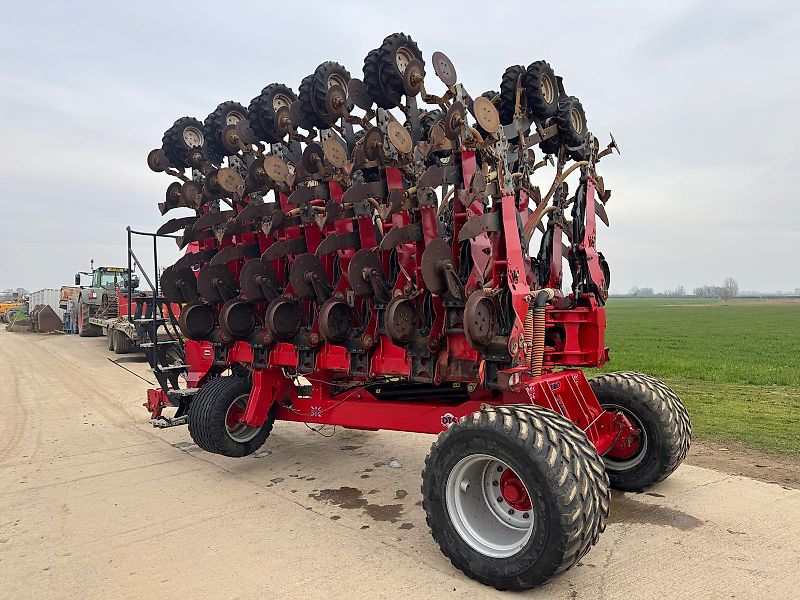 SUMO 8m DTS Direct Drill