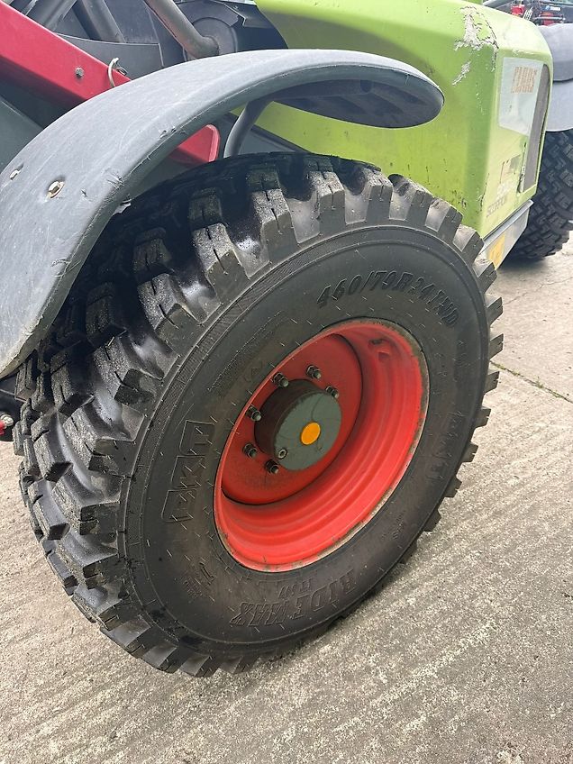 Claas Scorpion Kramer 9040 plus