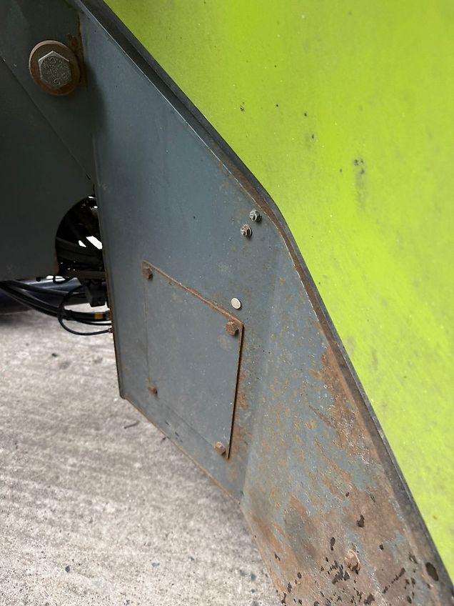 Claas Scorpion Kramer 9040 plus