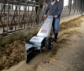 Westermann Spaltenschieber/ Futterschieber WS 800 VARIO Westermann Spaltenschieber/ Futterschieber WS 800 VARIO