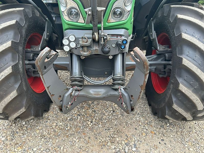 Fendt 716 Profi Tractor