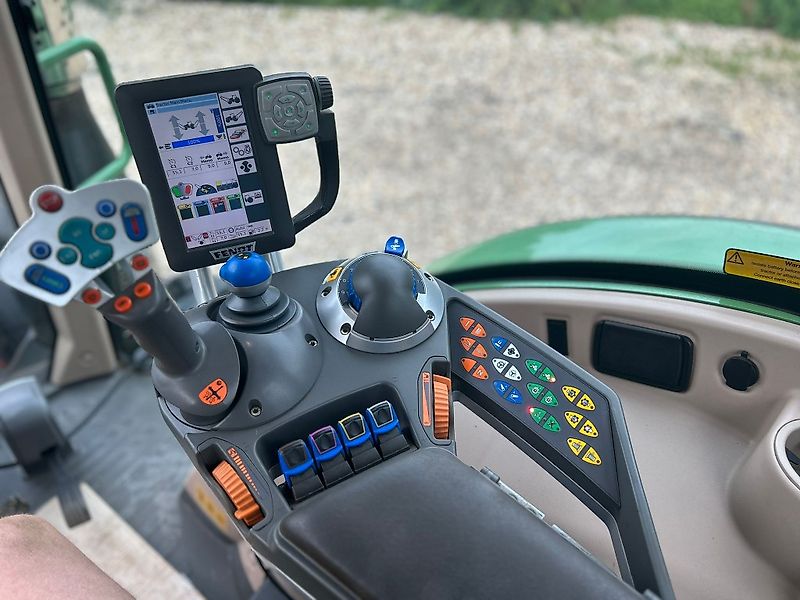 Fendt 716 Profi Tractor