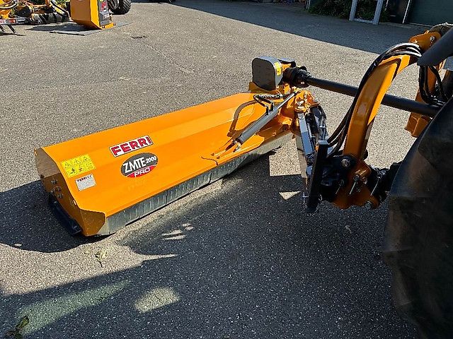 Ferri ZMTE 2000 PRO verstek klepelmaaier